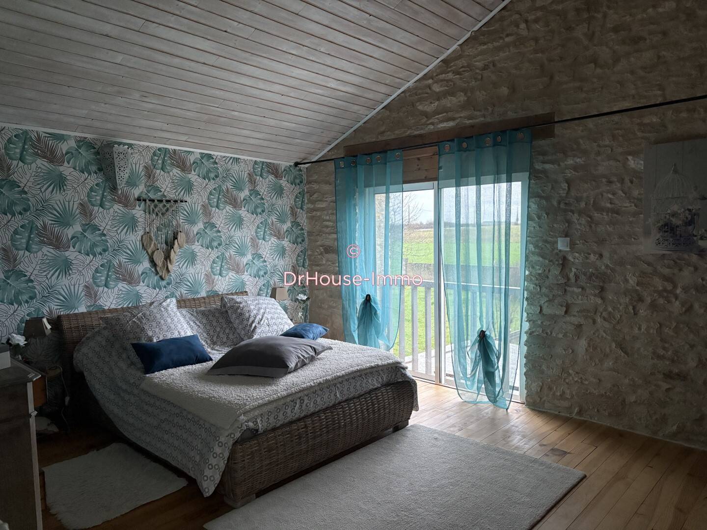 Maison à vendre, 220m², NEUVILLE DE POITOU