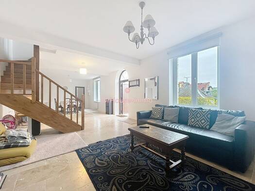 Maison à vendre 213 900 € 6 pièces 5 chambres 145 m² 1 265 m² de terrain Montfort-sur-Risle 27290