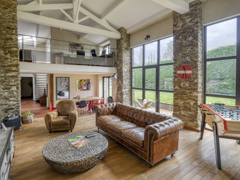 Maison à vendre, 243m², LE LANDREAU