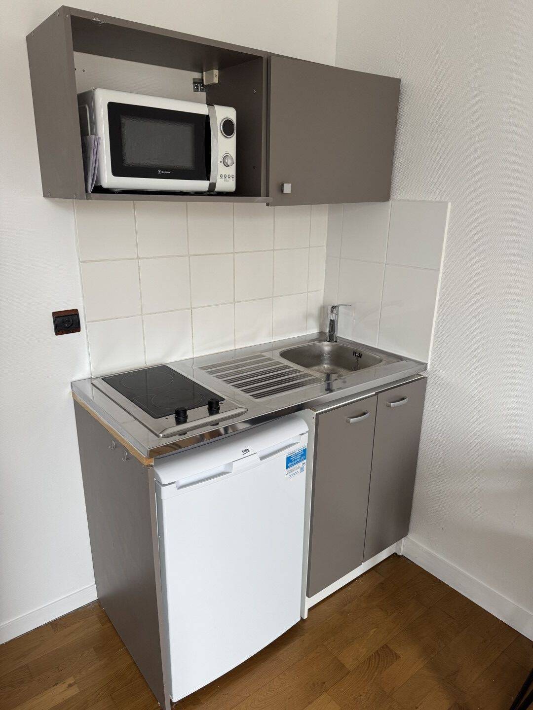 Maison à louer, 18m², NANTERRE