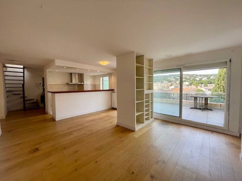 Maison à louer, 111m², CASSIS