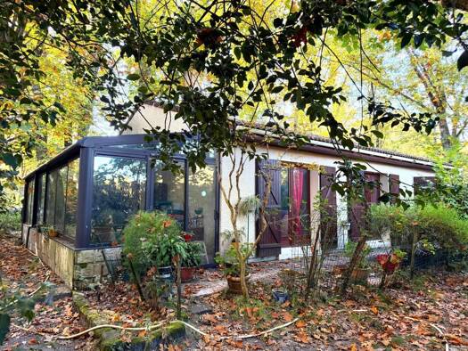 Maison de plain-pied à vendre 375 000 € 4 pièces 3 chambres 86 m² 2 053 m² de terrain Le Las Saint-Jean-d'Illac 33127