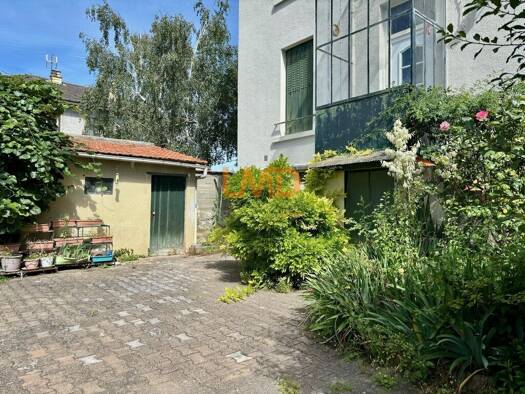 Maison à vendre 210 000 € 4 pièces 4 chambres 110 m² 300 m² de terrain Le Brezet Clermont-Ferrand 63100