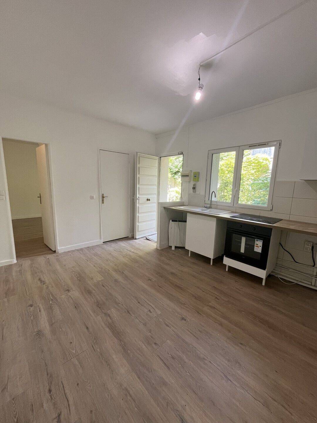 Maison à louer, 28m², ISSY LES MOULINEAUX