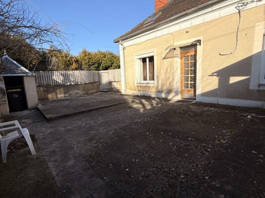Maison de ville à vendre 152 900 € 5 pièces 4 chambres 88 m² 196 m² de terrain Mazières Bourges 18000