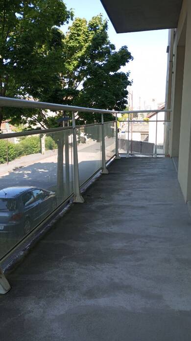 Appartement à louer 630 € 3 pièces 2 chambres 59 m² Étage 1/3 Bidee Chalons en Champagne 51000