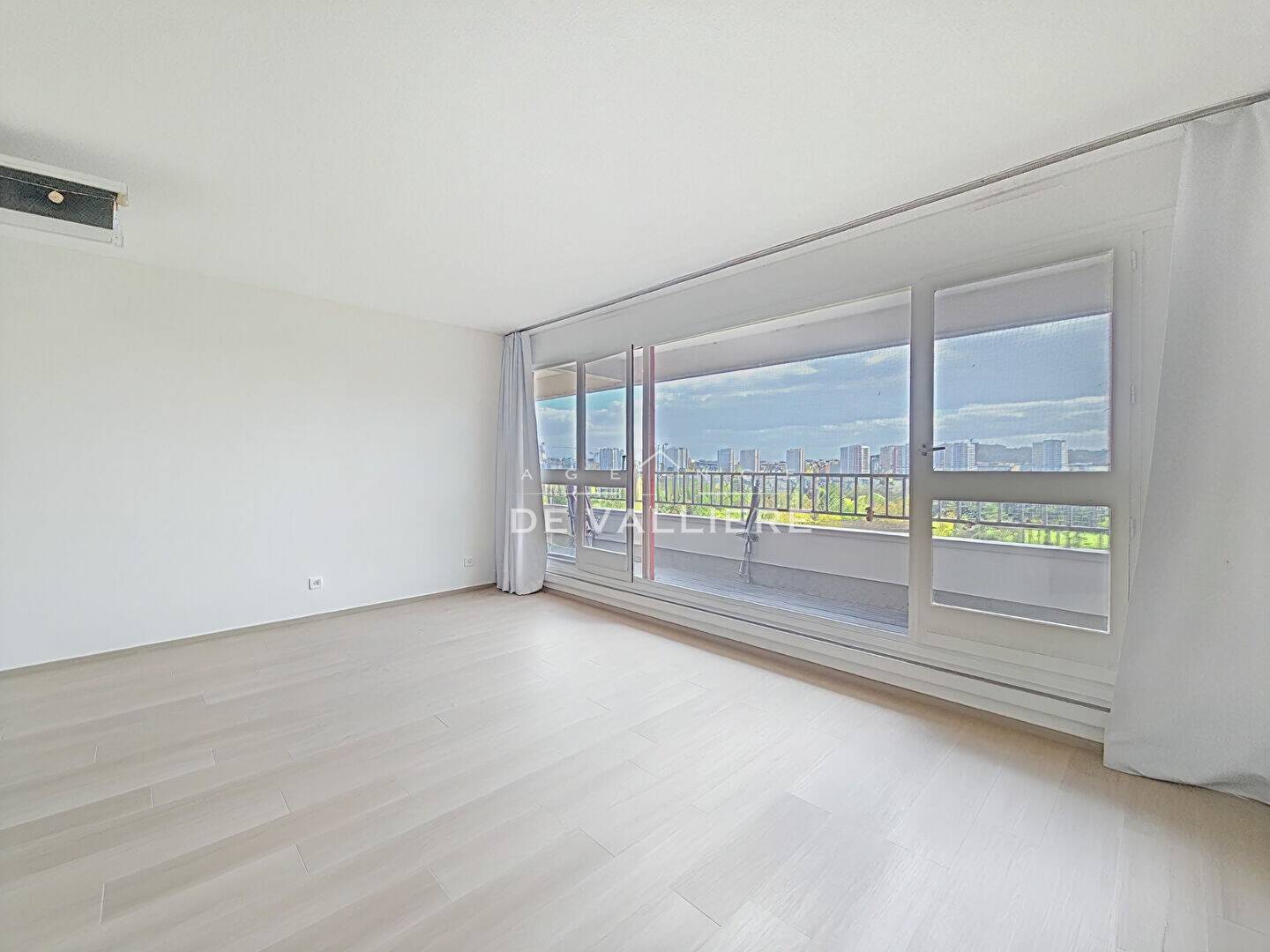 Maison à louer, 73m², NANTERRE