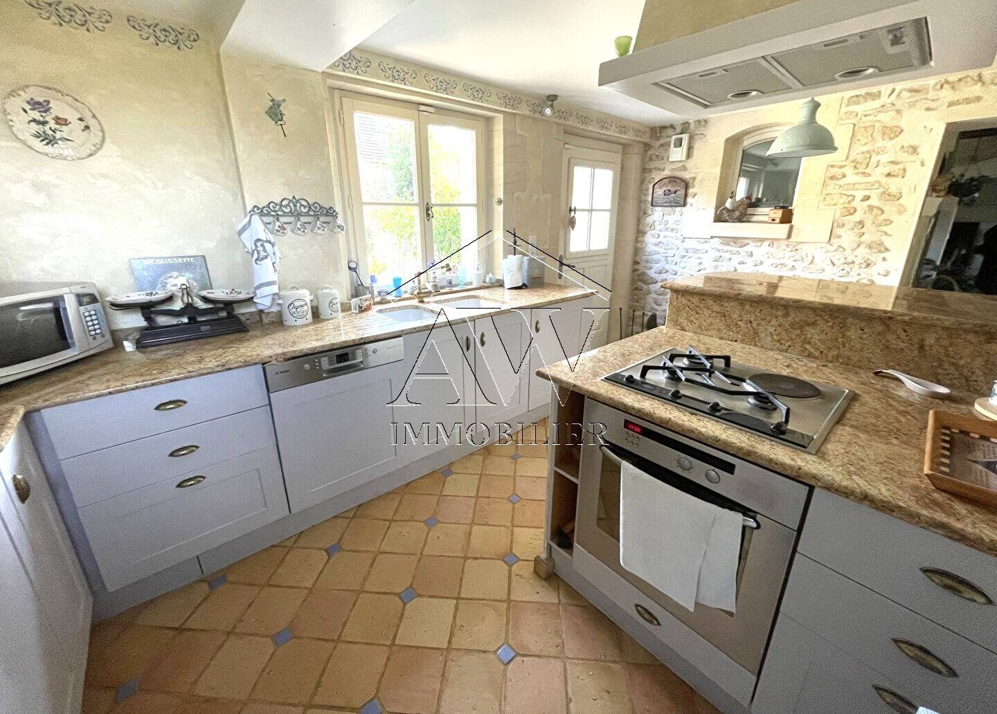 Maison à vendre, 124m², NEUILLY EN THELLE