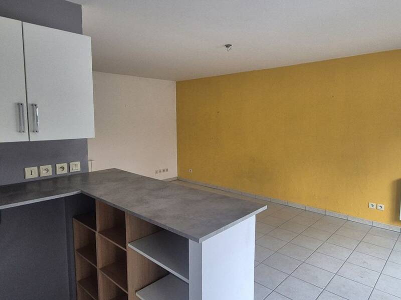 Maison à louer, 46m², SOLAIZE