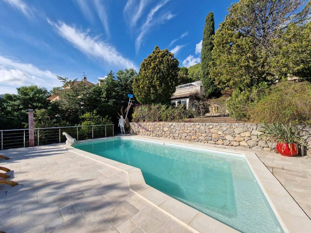 Maison à vendre, 160m², LA VALETTE DU VAR