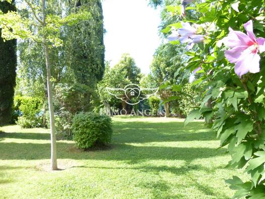 Maison à vendre 849 000 € 8 pièces 5 chambres 212 m² 2 045 m² de terrain Clapiers 34830