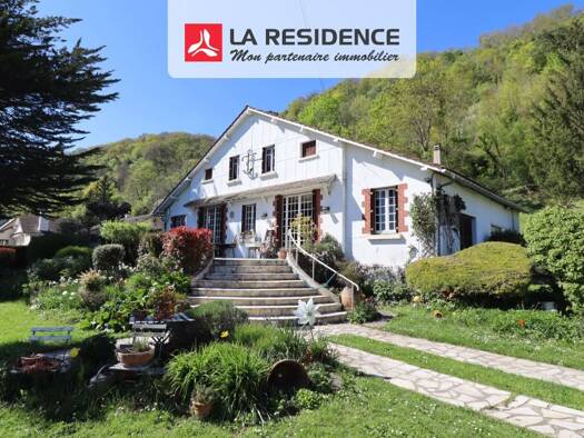 Maison à vendre 340 000 € 11 pièces 4 chambres 155 m² 5 484 m² de terrain La Roquette 27700