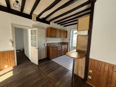 Appartement à louer 600 € 3 pièces 1 chambre 53,5 m² Étage 1/2 Orléans 45000
