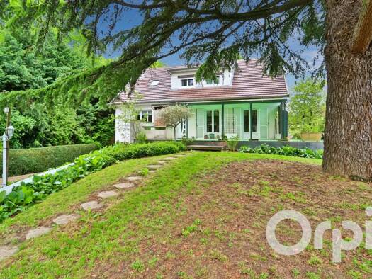 Maison à vendre 325 000 € 6 pièces 5 chambres 148,8 m² 3 010 m² de terrain Chaumont-en-Vexin 60240