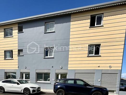 Immeuble à vendre 1 092 000 € 607 m² Sainte-Suzanne 97441