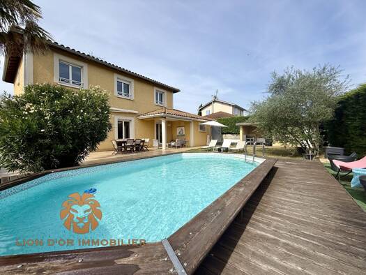 Villa à vendre 729 000 € 7 pièces 5 chambres 145 m² 800 m² de terrain Genay 69730