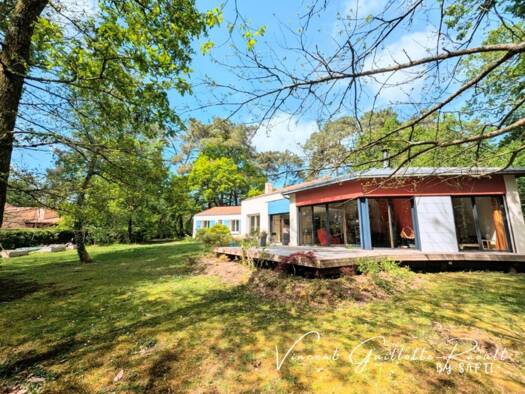 Maison de plain-pied à vendre 449 800 € 5 pièces 4 chambres 190 m² 2 900 m² de terrain Sainte-Pazanne 44680