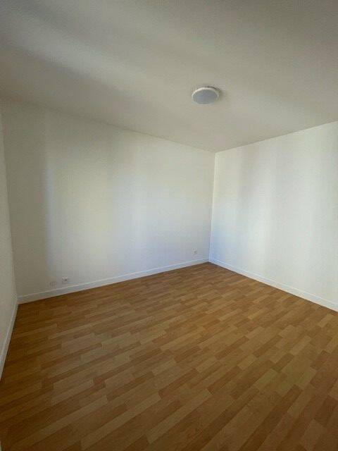 Maison à louer, 46m², SAINT MAUR DES FOSSES