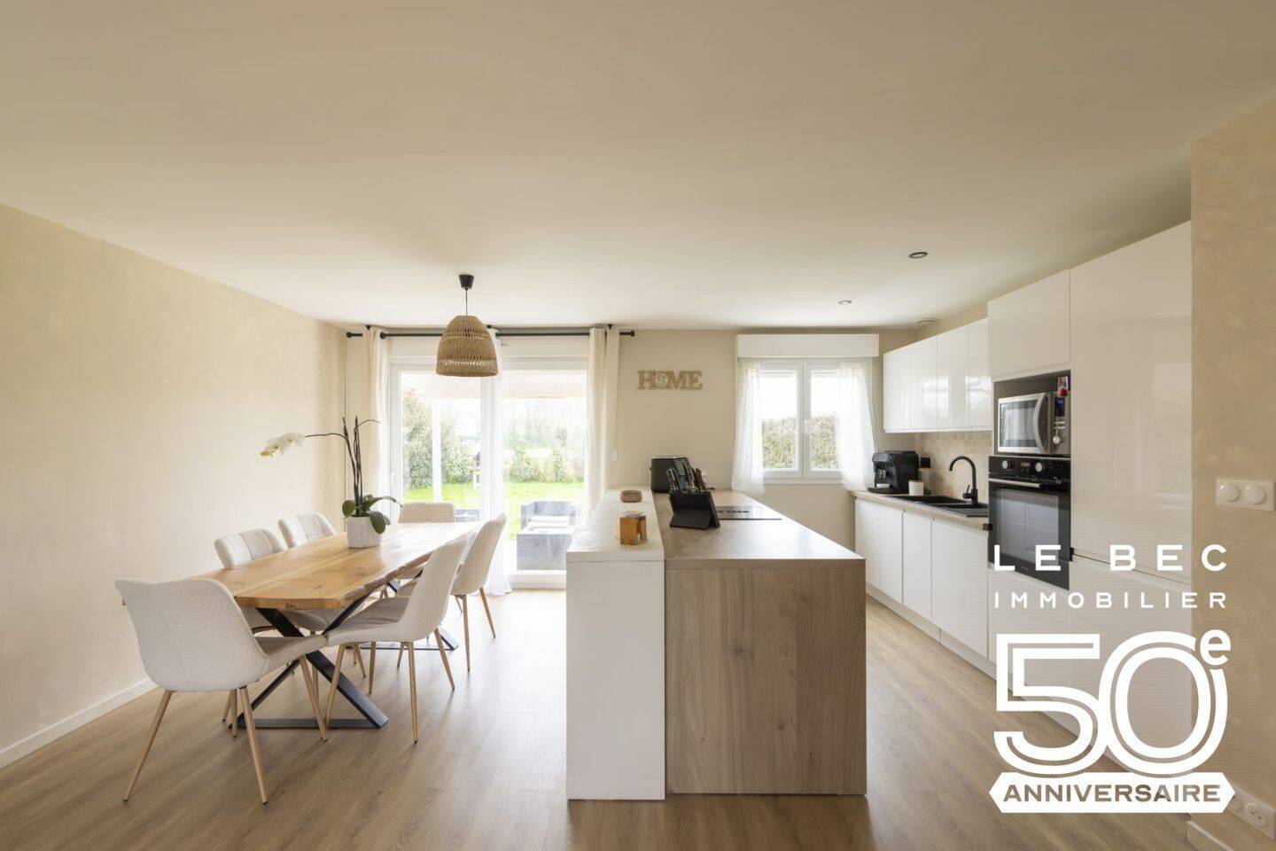 Maison à vendre, 119m², LOCQUELTAS