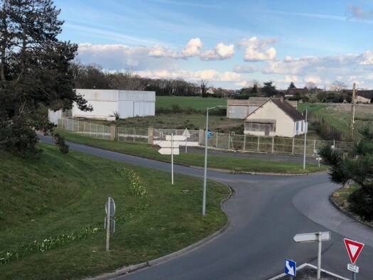 Local commercial à vendre 365 000 € 485 m² de surface de vente Zone d'Activité-Nuisement Vernouillet 28500