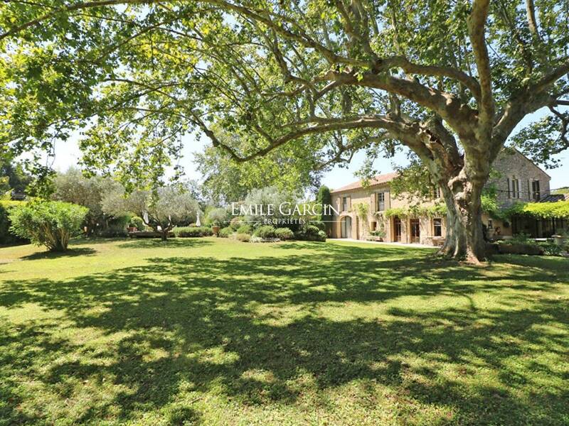 Maison à vendre, 450m², EYGALIERES