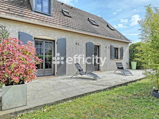 Maison à vendre 450 000 € 6 pièces 4 chambres 156 m² 407 m² de terrain Aristide Briand-Champagne Savigny-sur-Orge 91600