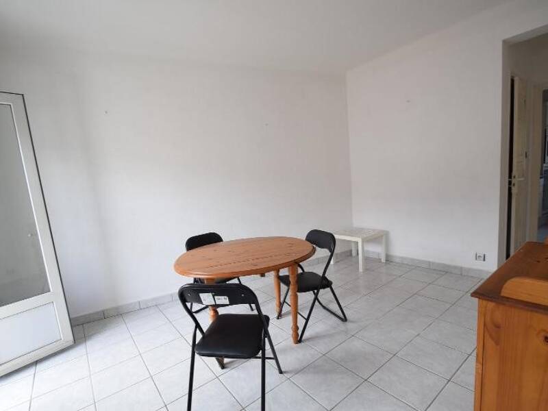 Maison à louer, 33m², AUBENAS