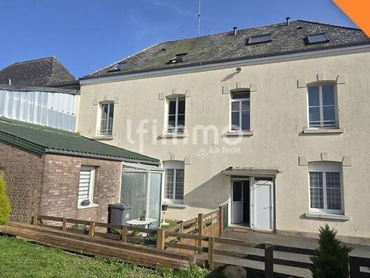 Immeuble à vendre 262 000 € 200 m² Bucquoy 62121