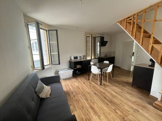 Triplex à vendre 163 800 € 3 pièces 2 chambres 56 m² RDC/2 Loire-Authion 49630