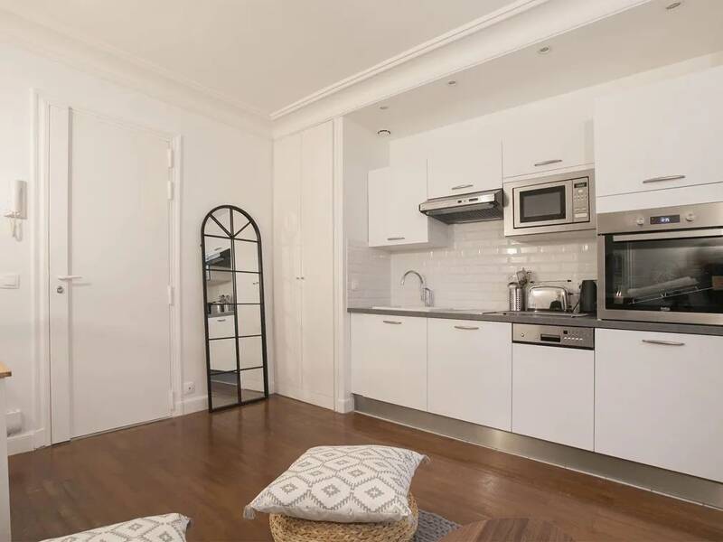 Maison à louer, 28m², PARIS 16E