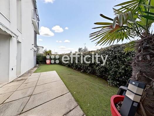 Appartement à vendre 320 000 € 4 pièces 3 chambres 80 m² RDC/4 Beulet-Ile de France Annemasse 74100