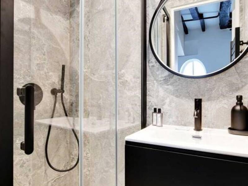 Maison à louer, 16m², PARIS 16E