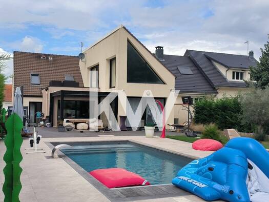 Villa à vendre 998 000 € 10 pièces 4 chambres 272 m² 1 248 m² de terrain Etiolles 91450