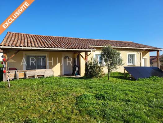 Maison de plain-pied à vendre 245 000 € 6 pièces 4 chambres 114 m² 906 m² de terrain Félines 07340