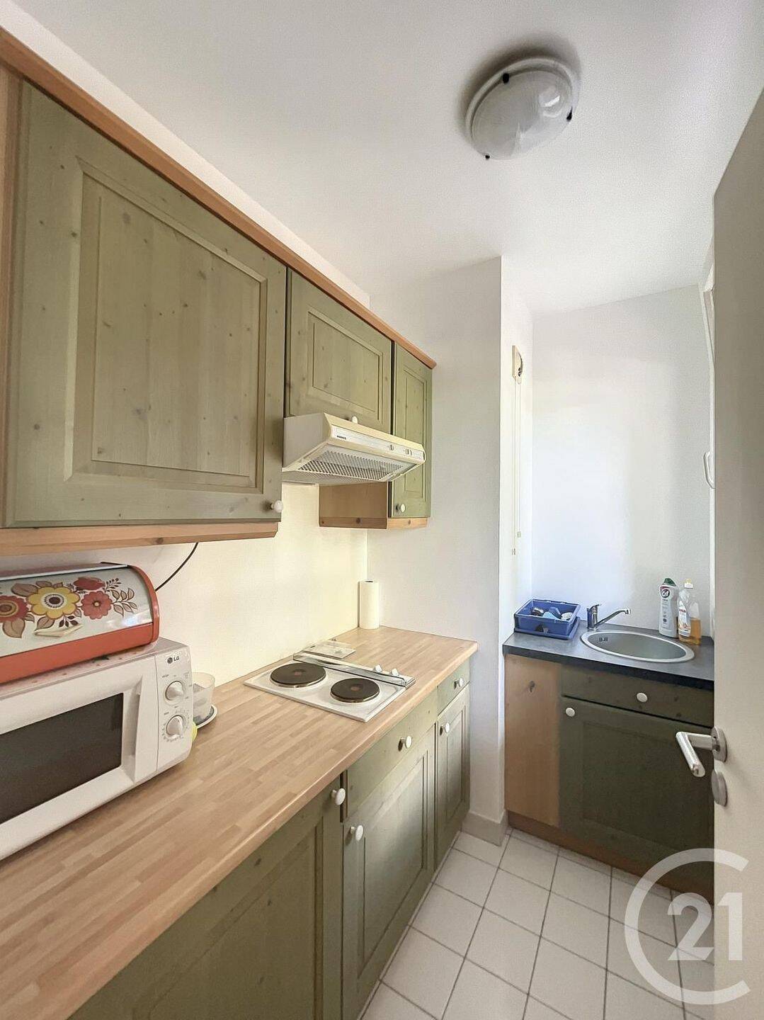 Maison à louer, 22m², LEVALLOIS PERRET