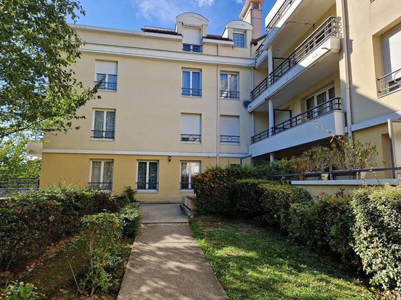 Maison à louer, 36m², OSNY