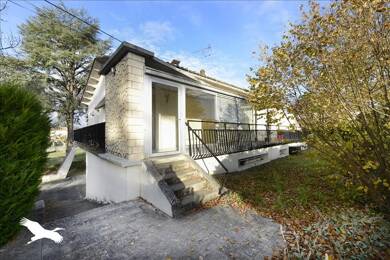 Maison à vendre 265 000 € 7 pièces 6 chambres 209 m² 1 088 m² de terrain Sud Soyaux 16800