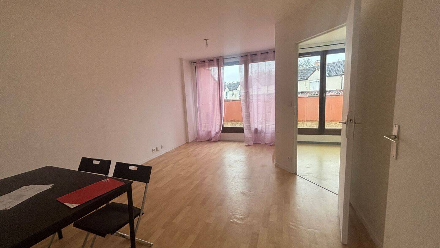 Maison à louer, 62m², COURCOURONNES
