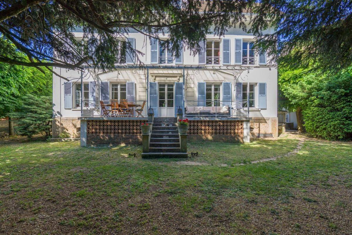 Maison à vendre, 333m², MANDRES LES ROSES