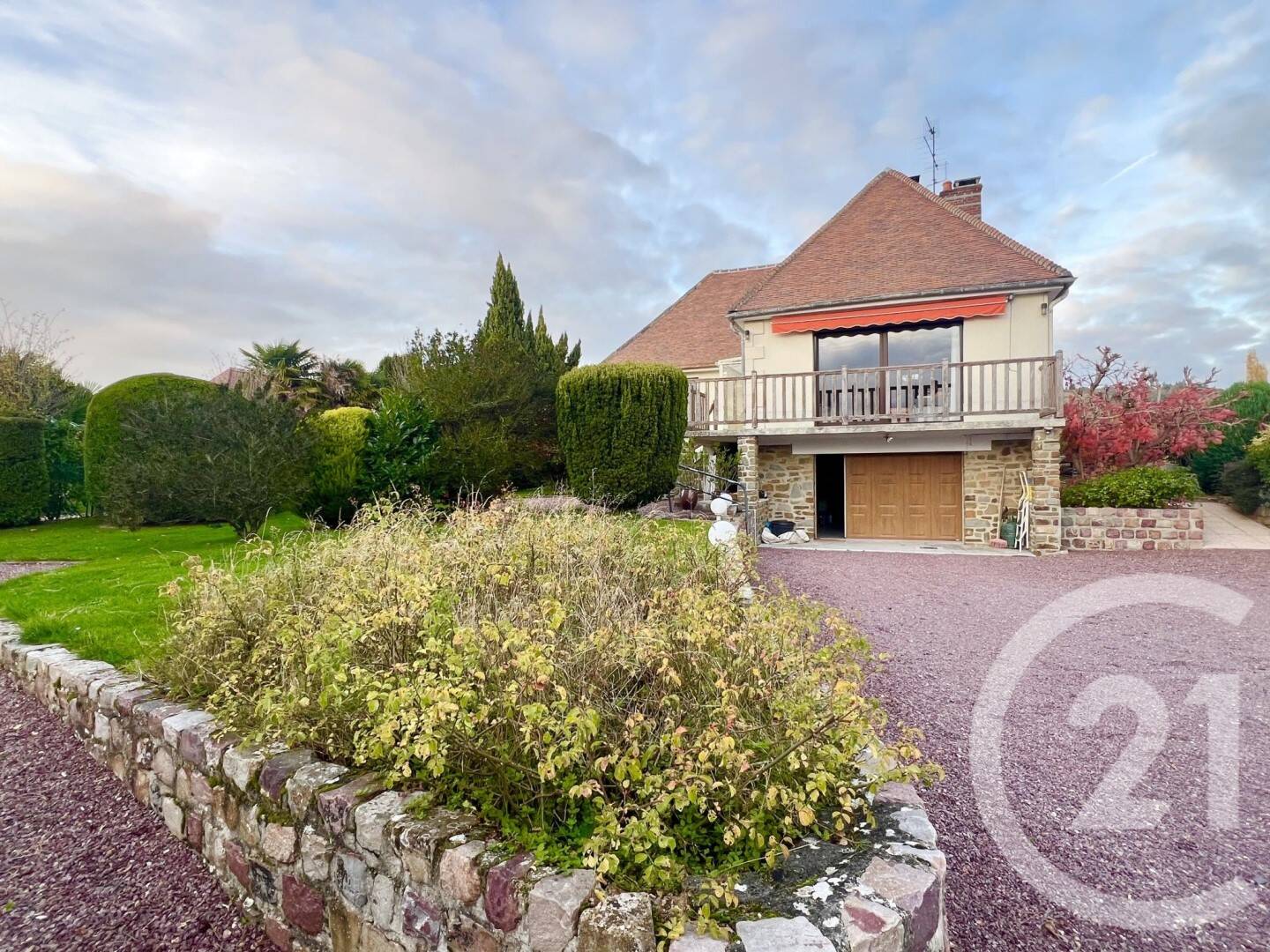 Maison à vendre, 130m², SAINT MARTIN AUX CHARTRAINS