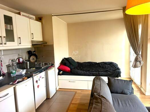 Appartement à vendre 230 000 € 1 pièce 33,28 m² Étage 1/3 Chateau Maisons-Laffitte 78600