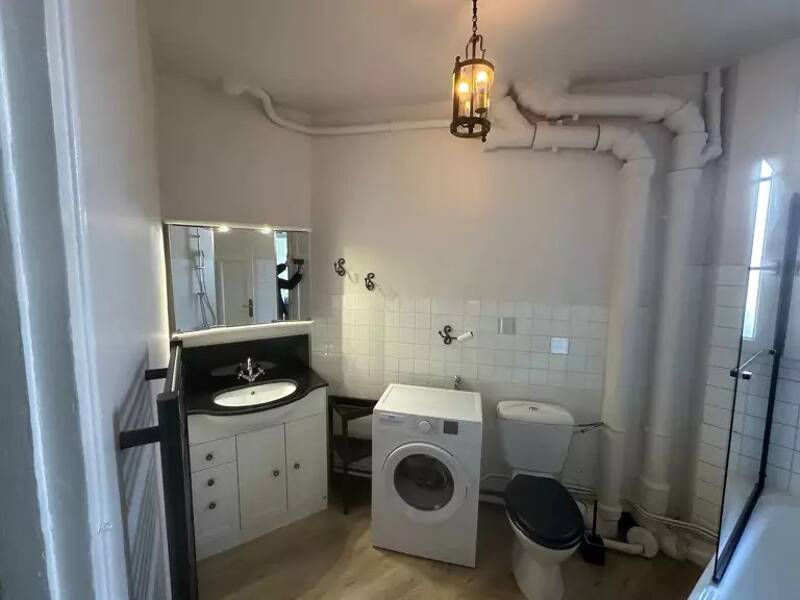 Maison à louer, 35m², PARIS 18E