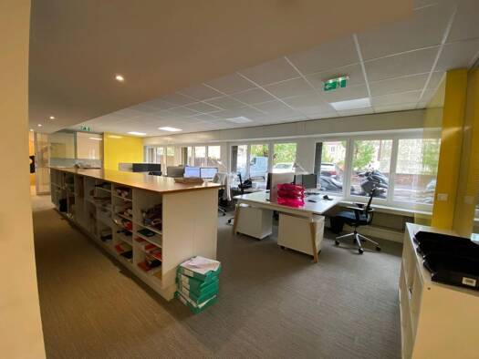 Local commercial à vendre 787 000 € 168 m² de surface de vente Centre Ville Croissy-sur-Seine 78290