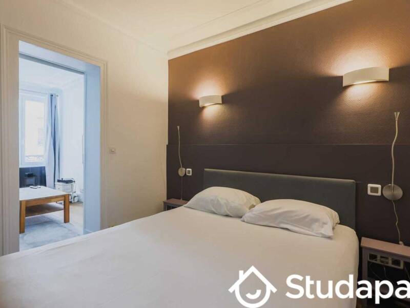 Maison à louer, 40m², PARIS 18E