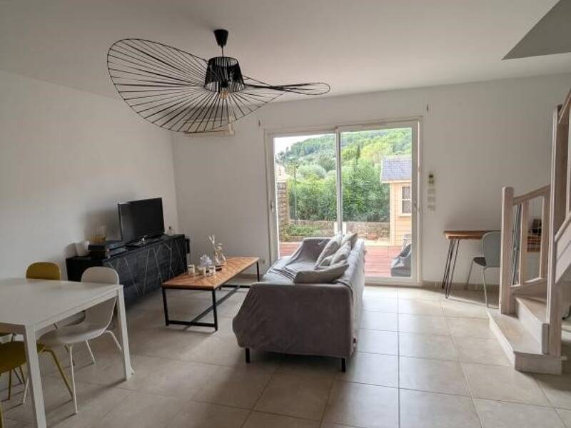 Maison à louer, 58m², CUERS