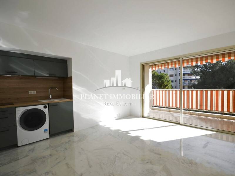 Maison à louer, 23m², ANTIBES