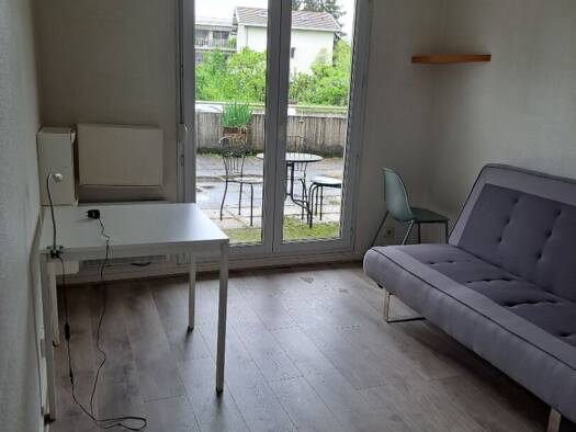 Appartement à vendre 64 000 € 1 pièce 16 m² Étage 1/4 Abbaye Grenoble 38000