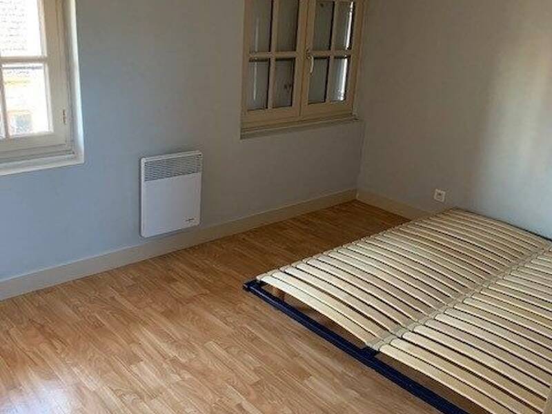 Maison à louer, 37m², VOUTEZAC