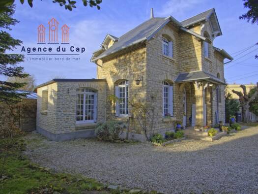 Maison à vendre 480 000 € 6 pièces 3 chambres 103 m² 657 m² de terrain Courseulles-sur-Mer 14470