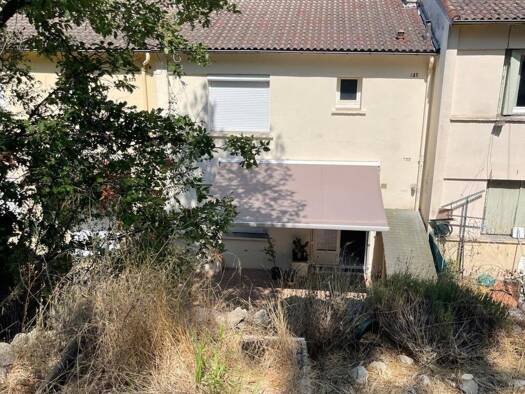 Maison de ville à vendre 133 000 € 5 pièces 4 chambres 92 m² 276 m² de terrain Saint Georges Cahors 46000